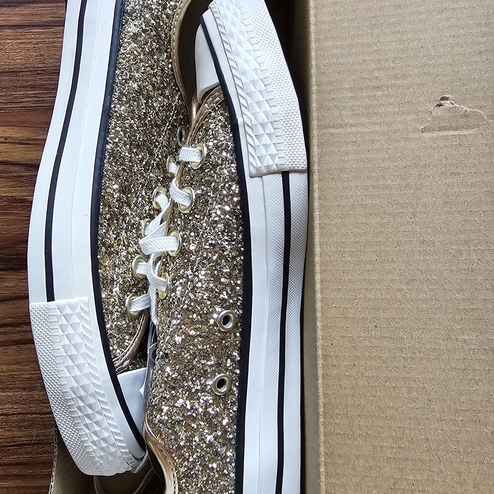 Women's Converse Gold Glitter Lowtop Chuck's: US 7 / UK 5 / EUR 37.5 - Picture 2 of 2